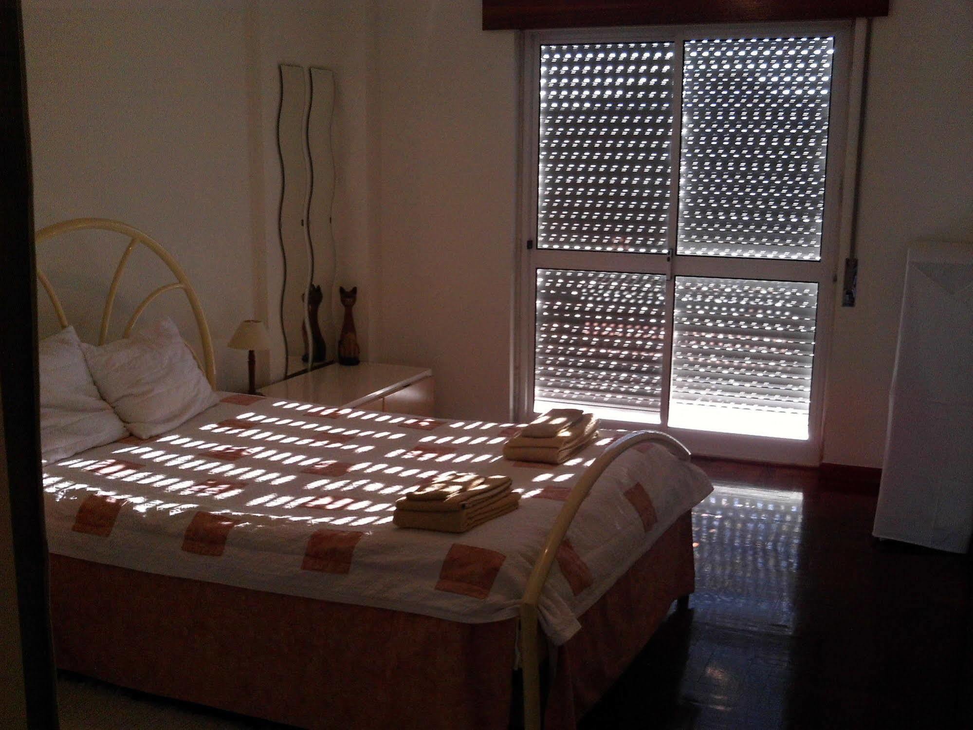 Homestay Marialva Park Seixal  Dış mekan fotoğraf